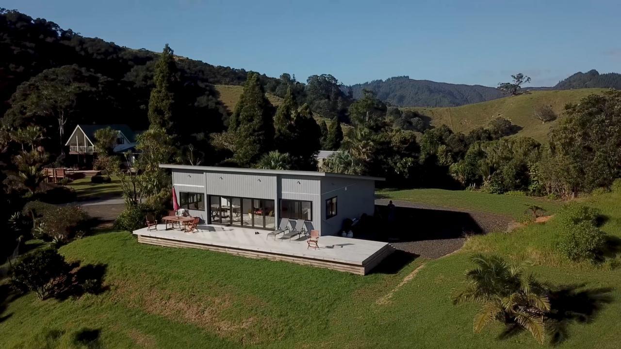 Ocean Cliff Court Villa Kuaotunu Luaran gambar